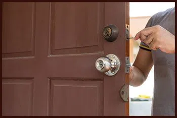 Locksmith Solution Services Palm Harbor, FL 727-238-7979